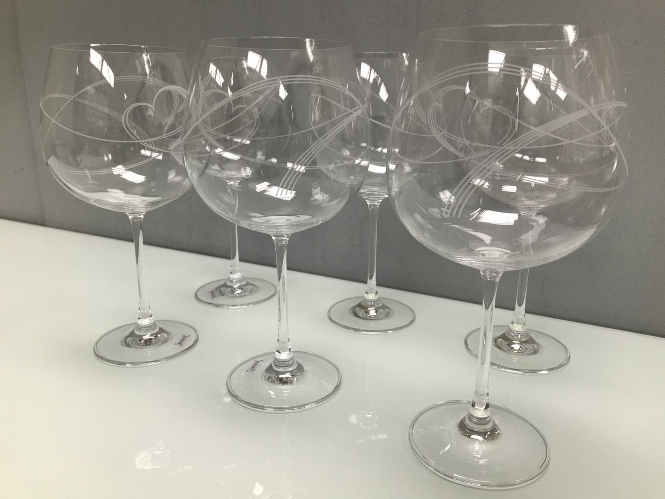 Set 6 Swirl Heart Gin Glasses, glass clear.