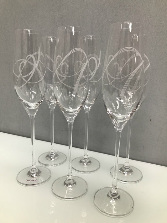Set 6 swirl heart flutes, glass clear
