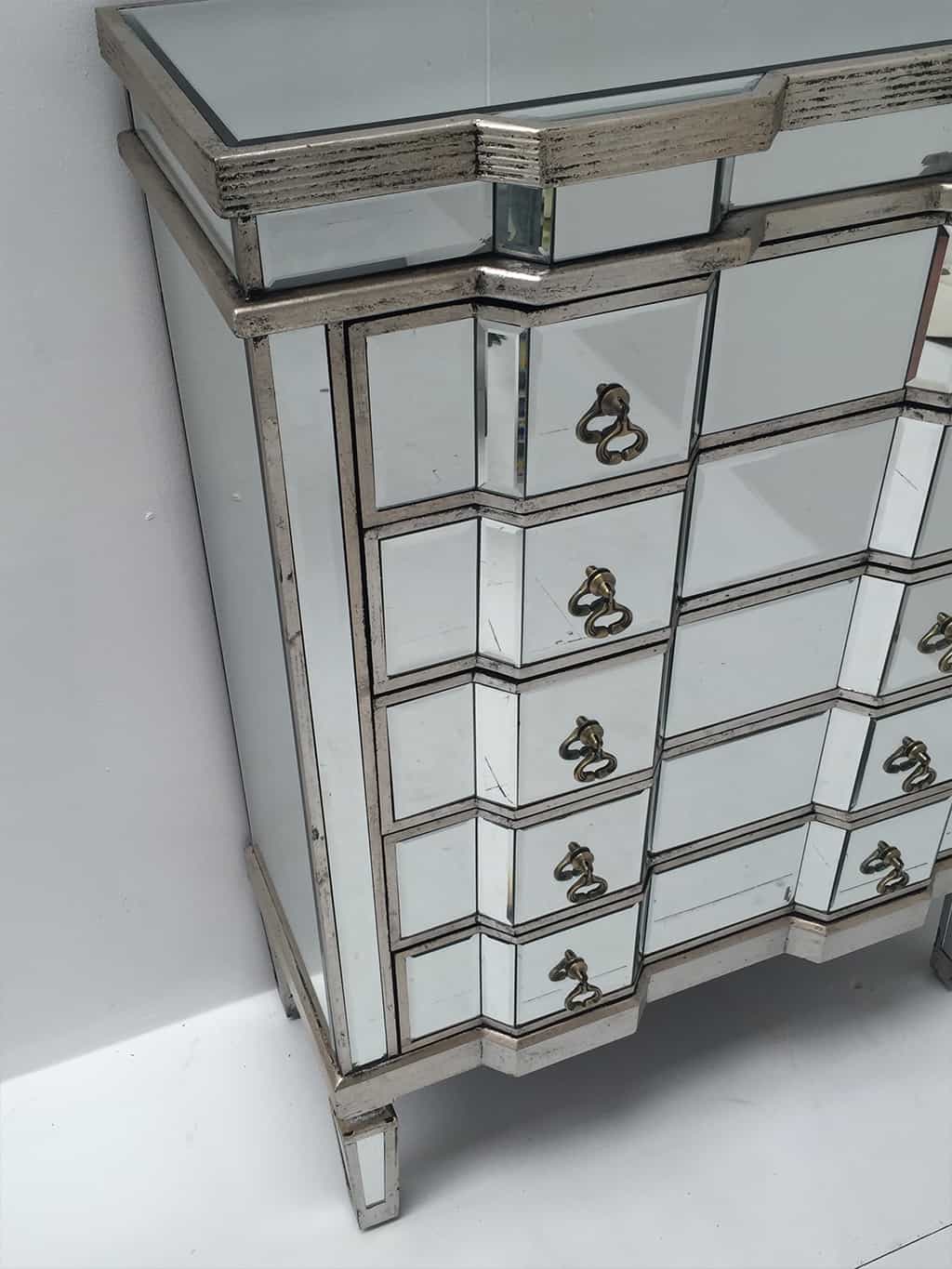 Mirrored chest of 5 drawers, wood and mirror, silver finish
