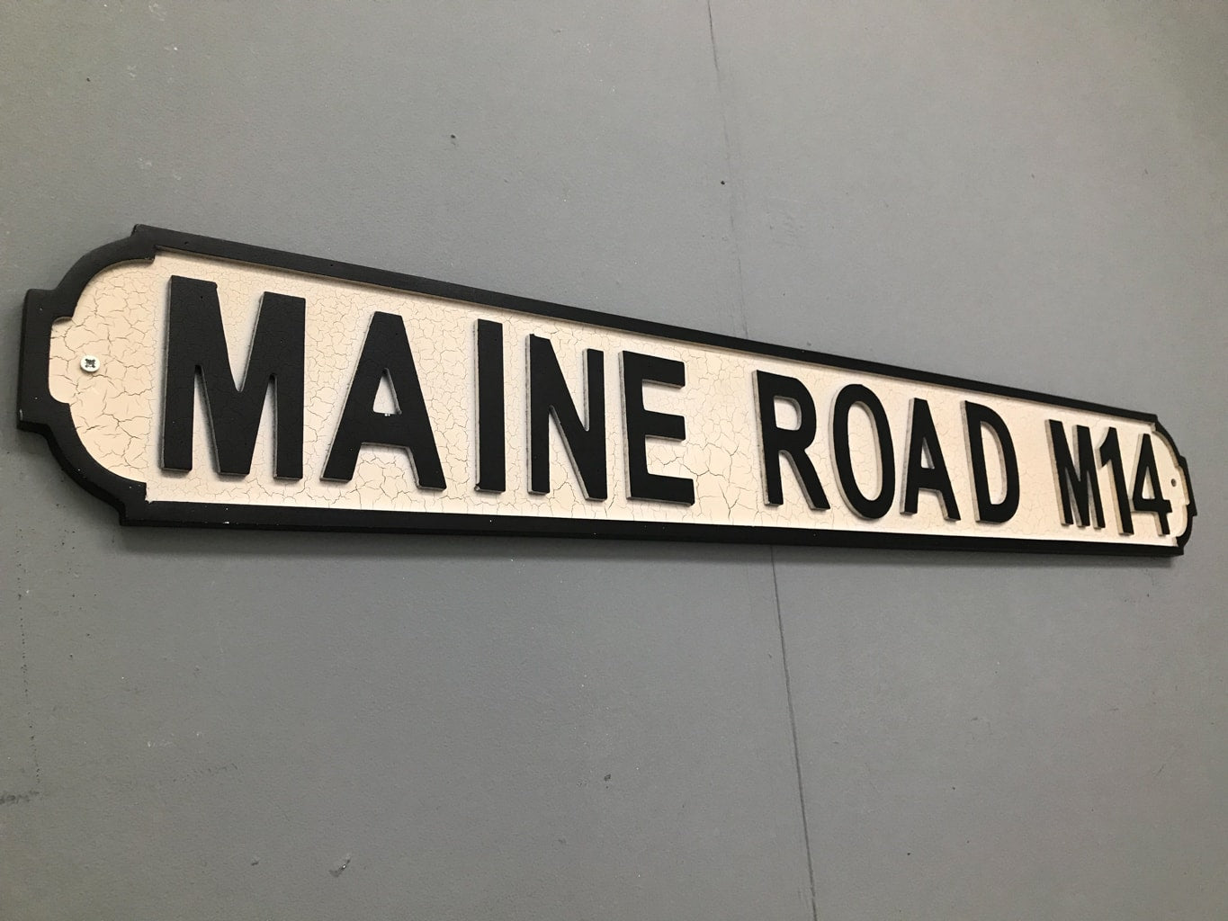 Maine Road M14 Street Sign